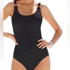 Calvin Klein starburst one piece swimsuit black size 18 Brad padded